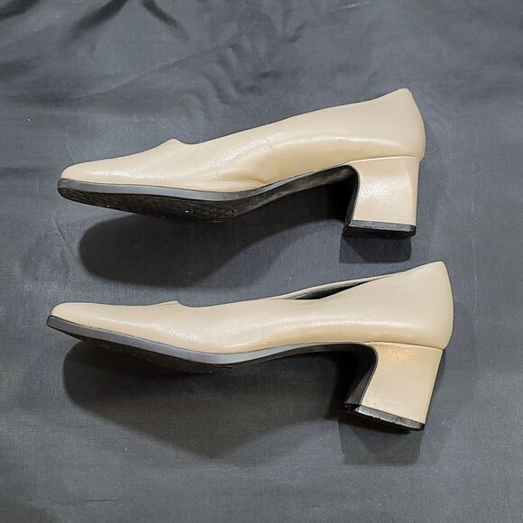 AEROSOLS SLIP-ON WOMEN"S BLOCK HEEL SHOE - Picture 7 of 14